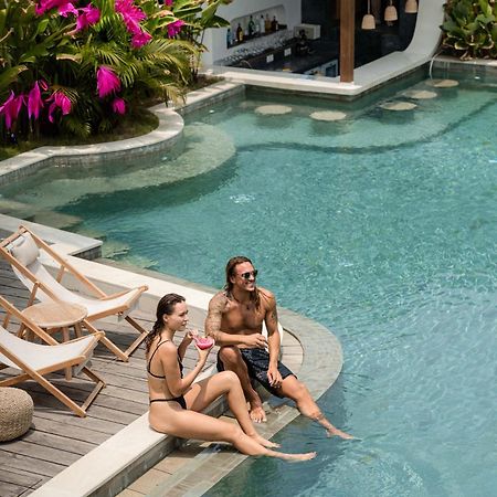 Quma Hotel 吉利特拉旺安 外观 照片